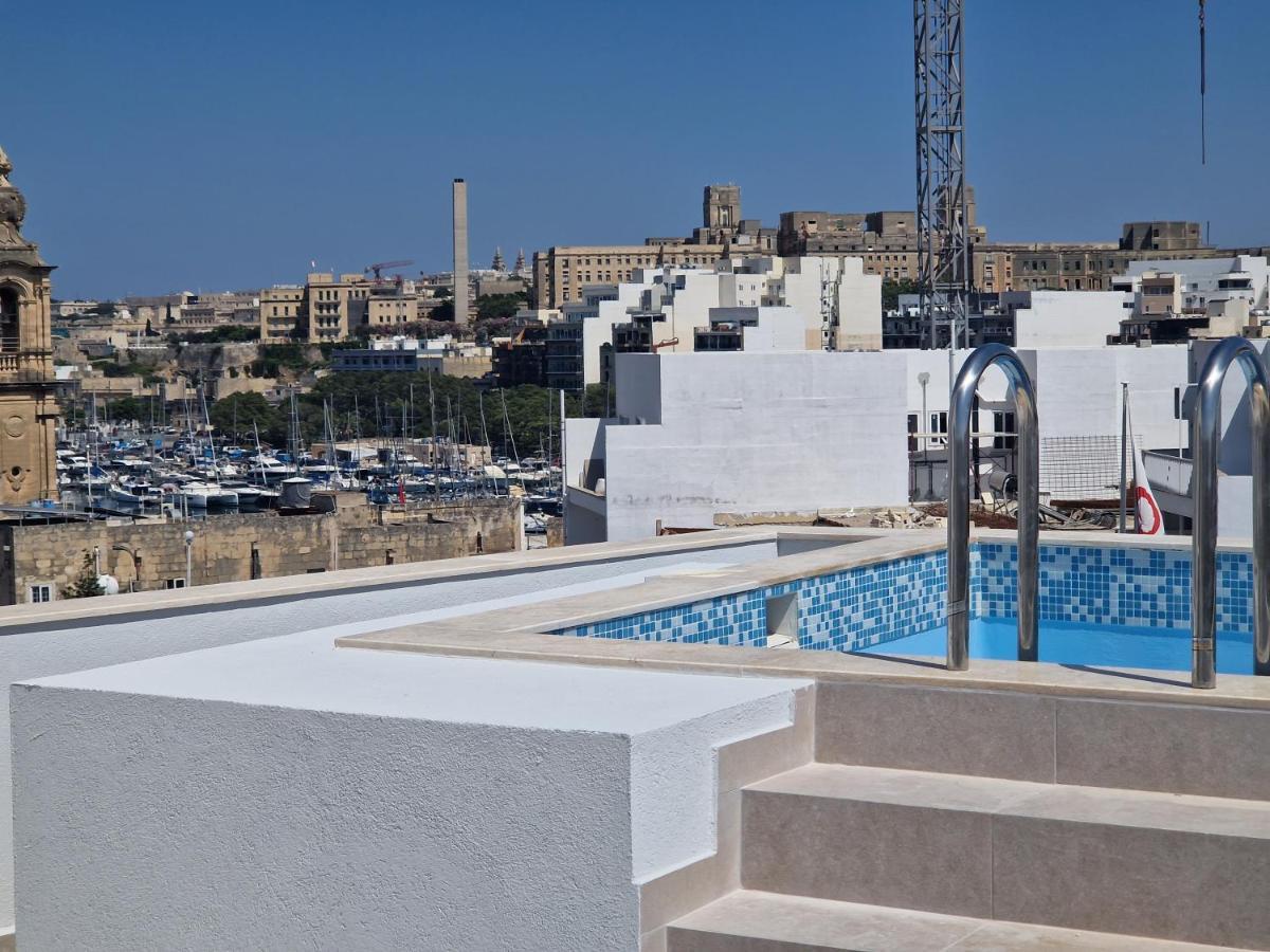 Korzo Suites Msida Luxury Penthouse With Pool מראה חיצוני תמונה
