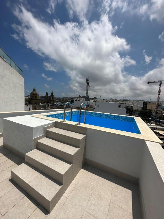 Korzo Suites Msida Luxury Penthouse With Pool מראה חיצוני תמונה